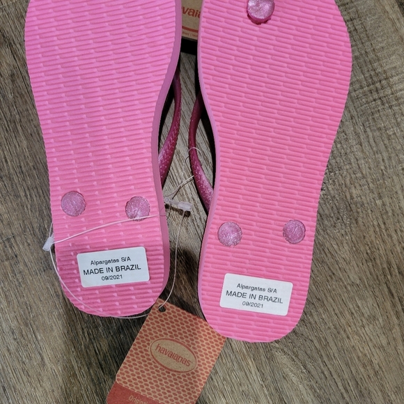 Havaianas Kids Pink Flip Flops - Picture 4 of 4